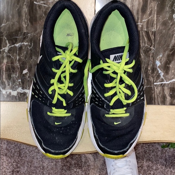 Nike Shoes - Nike Air 1 TR